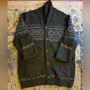 Men’s Eddie Bauer sweater Cardigan size large tall LT LIKE NEW CONDITION